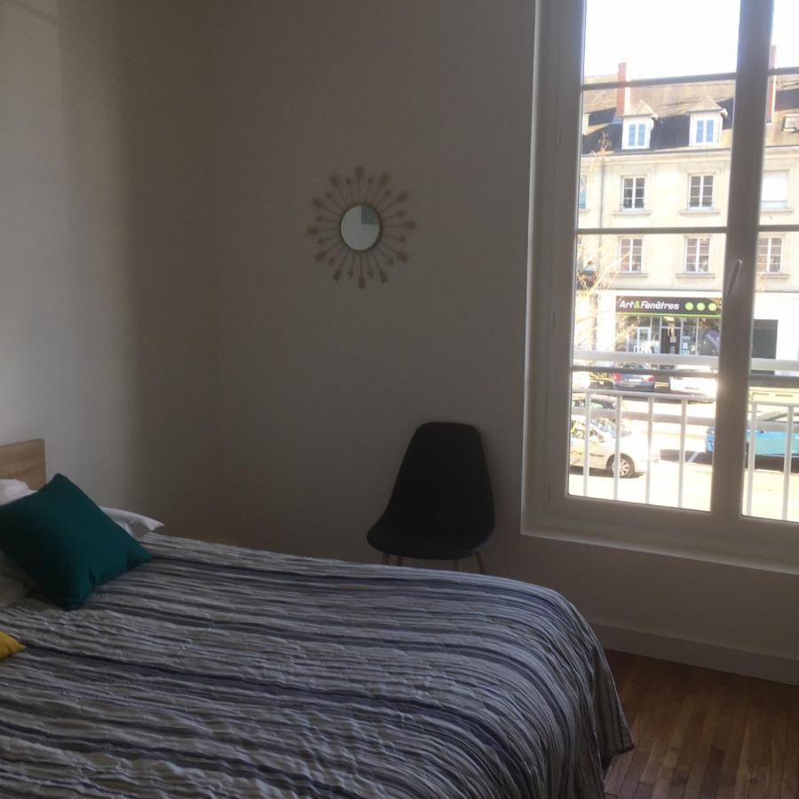 Appartement 1-6 Pers Situe Entre Les Ponts Saumur Kültér fotó